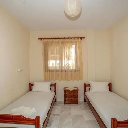 Paradise Apartment Pyrgadikia