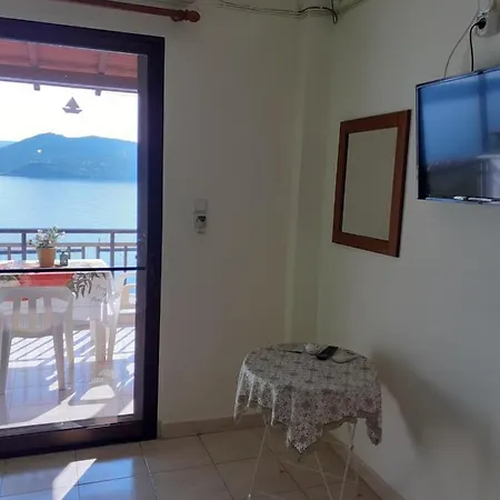 Paradise Apartamento Pyrgadikia
