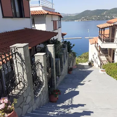 Paradise * Pyrgadikia